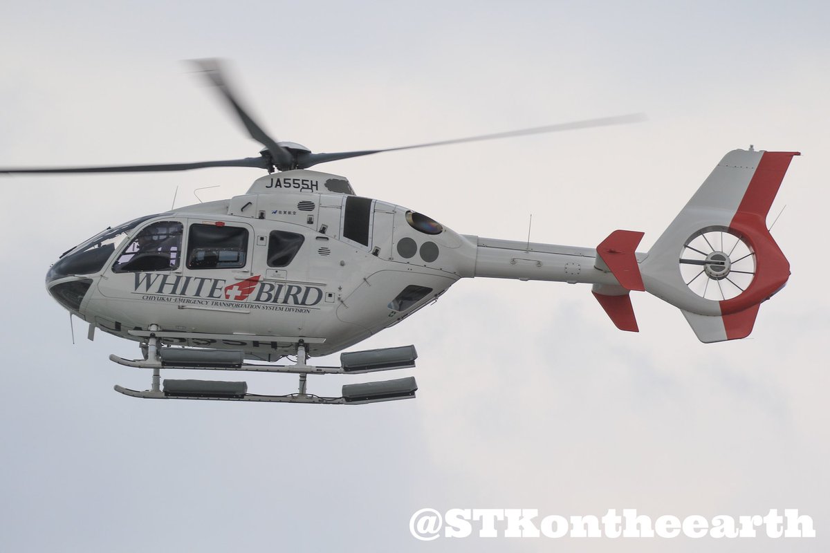 福岡の医療法人財団 池友会が飛ばす「ホワイトバード」なEC35(JA555H