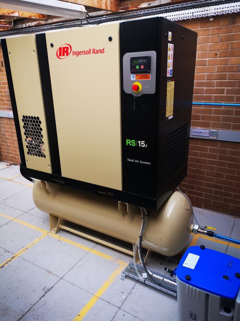 AEIndustrial's tweet photo. Another tidy installation for a long standing Customer.  
#compressedair 
#breathingair
#pipework
#ingersollrand 
#beko
#parkertransair

 @IRProducts 
@BEKOTechnologie https://t.co/BmYq3GiVSL