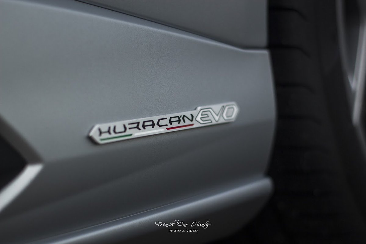 FrenchCarHunter's tweet photo. Huracan Evo 🤯 https://t.co/agA2Obuuq6
