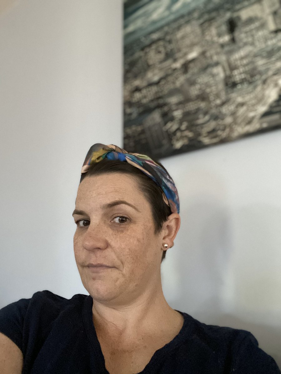 @everywheredave <a href="/bodyimagemvmt/">Body Image Movement</a> <a href="/tarynbrumfitt/">Taryn Brumfitt</a> Got mine on today!!!