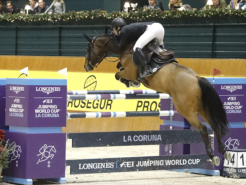 Ecuestre_es's tweet photo. La última jornada del CSI5*-W de A Coruña, en imágenes #csicasasnovas
#casasnovas #csicoruña #jumptogreatness @oxersport #FEIWorldCup https://t.co/qrEzN8ILVK https://t.co/mpESd0kyJt
