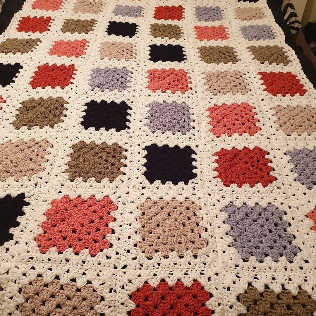 #mondaythoughts #grannyblanketsshop #crochet #EtsySeller #etsygifts #handmadecrafts #artasian #homemade #carblankets #lapblankets #wheelchair #winter #throws #afhgans #bedspreads #etsybuyersandsellers #etsyinternational #shabbychic #Retro #1940s #VintageEtsy #vintage #home #bed