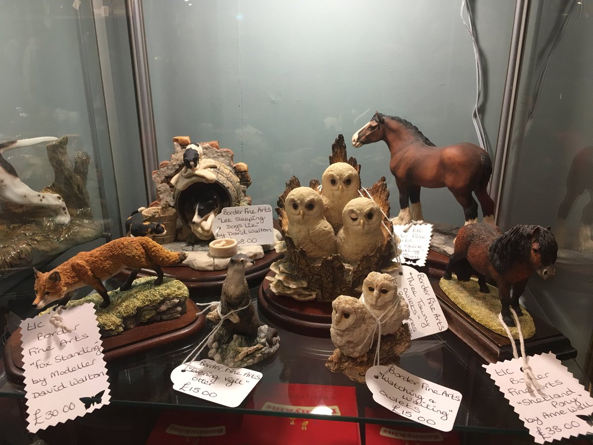 TRAACantiques's tweet photo. TLC Antiques &amp; Collectables have a fabulous selection of Beswick and Border Fine Arts. Why not come and have a look today. #beswick #borderfinearts #pottery #cats #dogs #chicken #horses #owls #decorative #home #interior #homedecor #interiordesign #collectables #bakewell https://t.co/eQgkD7d63j