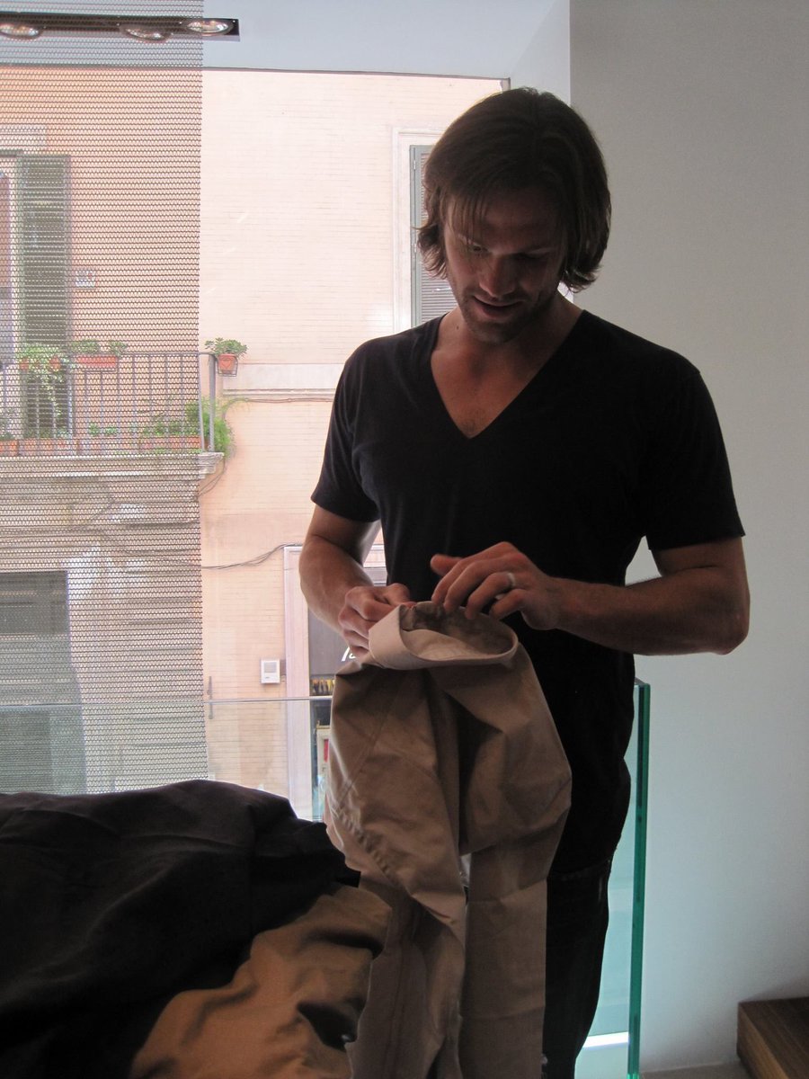 proudofjarpad's tweet photo. #ManCrushMonday (◕‿◕✿) https://t.co/8IO3JXSINK