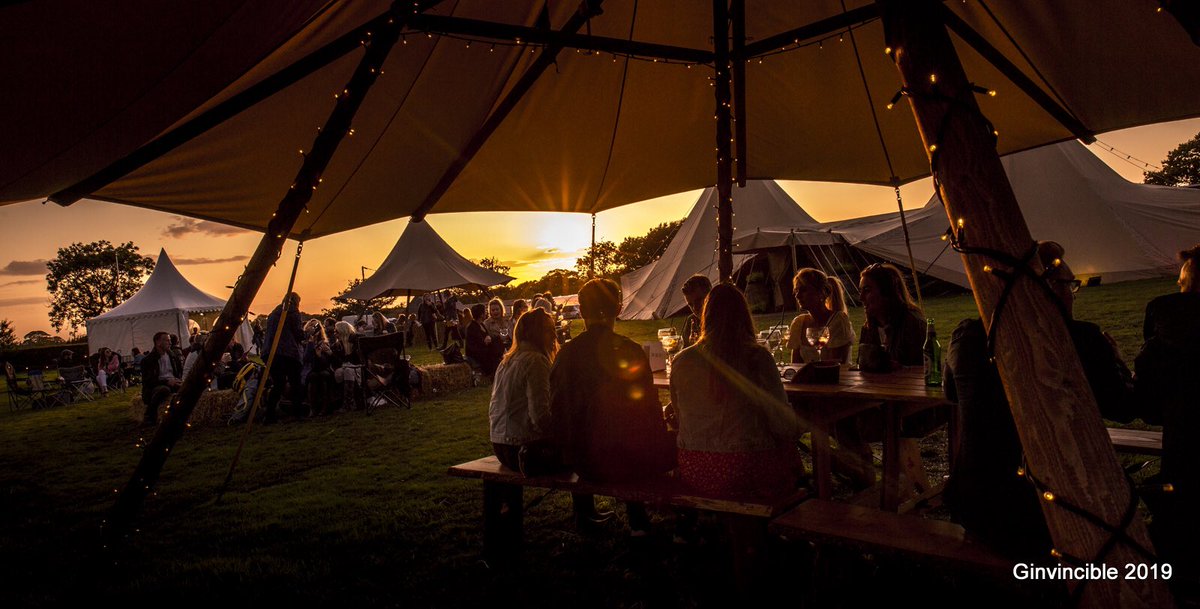 GinvincibleF's tweet photo. A great time was had by all at Ginvincible 2019....we can’t wait for 2020!🍹💃🎪🥳🍺 https://t.co/W61InAUUyb