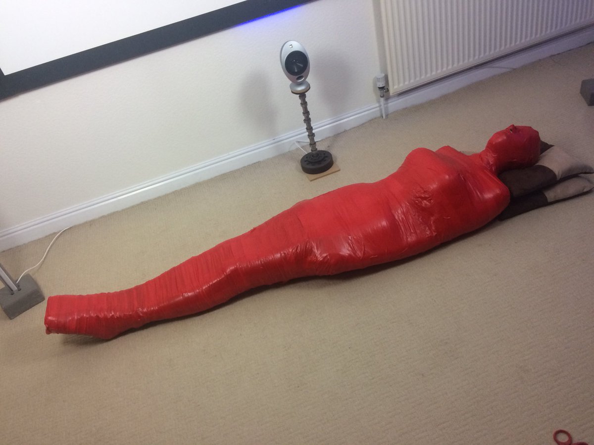 sarahb45's tweet photo. #mummificationmonday
I didnโt have all the fun this weekend..@claire_CJ_jones got her chance to relax and unwind https://t.co/pBVARHmIZ7