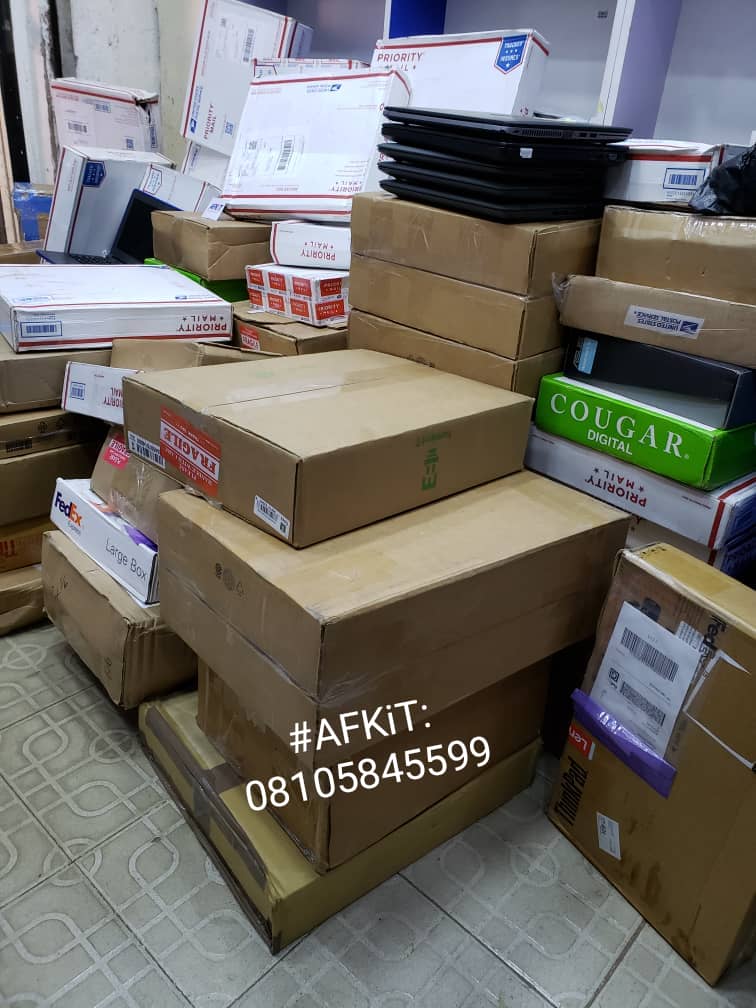 afkit_official's tweet image. New arrivals of Laptops🔥. All specs are available. 

#AFKiT #TECHTRUST 
#AFKITTOTHEWORLD #CUSTOMERSATISFACTION #ACT #IFE #LAGOS #LAPTOPOFTOMORROW 
 💥💥💥