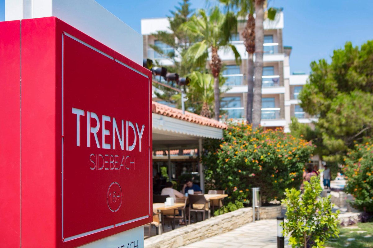 TrendyHotelsTR's tweet photo. You will always see a great hospitality at Trendy Side Beach!

🏖 Booking: https://t.co/5F85Yv3ZOU
#TrendySideBeach #TrendyHotelsTR #VisitAntalya #SimdiAntalyaZamani https://t.co/EbPaBypNsq