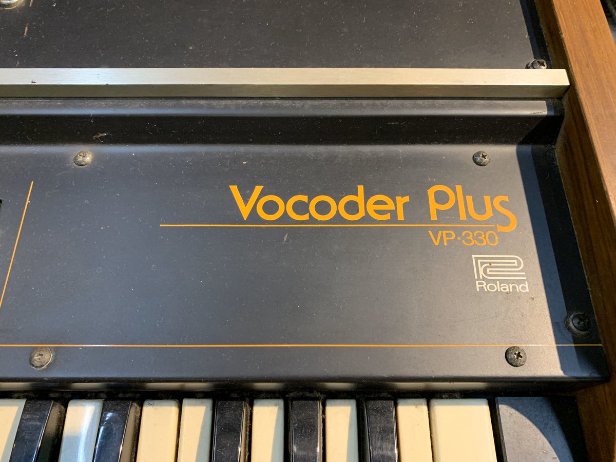 musicplant's tweet image. 【つくば店】
VINTAGE Synthesizer 『Prophet-10』、『memorymoog』中古品!!今では希少価値の高い２機種!!
他にもROLAND VP-330等、鍵盤の名器が入荷しています!!
状態はお問合せ下さい!!
#Prophet  #memorymoog　#シンセサイザー