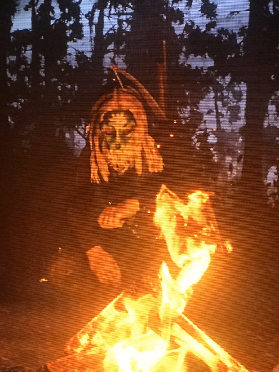 16TOESdown's tweet photo. Who wan play rdr2 online on ps4 https://t.co/aWfhCzeavO