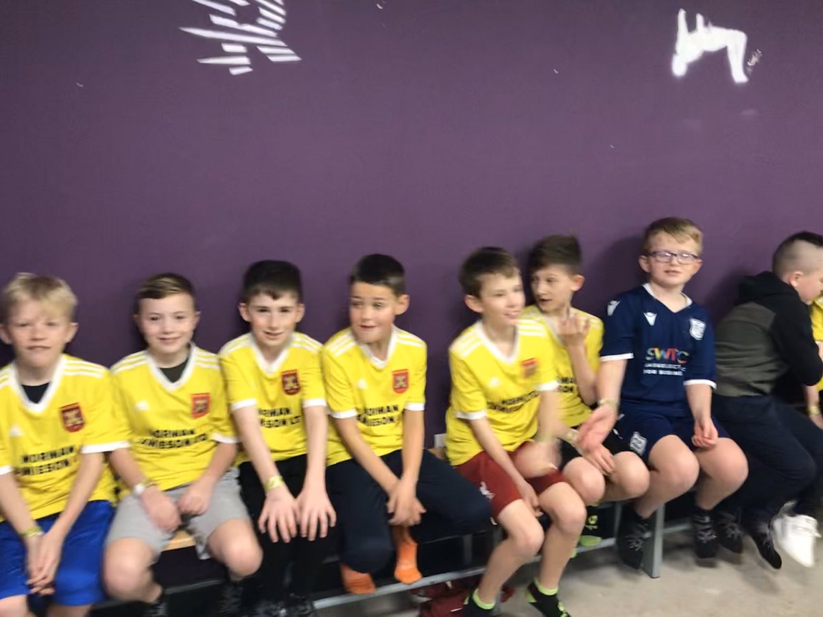 Our boys Xmas party, well done on a fantastic season 💪🏼Merry Xmas everyone 🌲🎅🏼 enjoy 😉