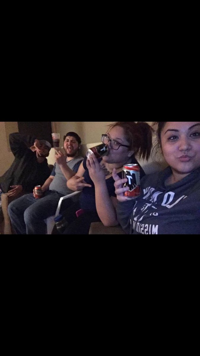 HoeSayyGee's tweet image. I cant get over it my nigga! Your really gone, all the laughs, smiles, headaches yo ass gave me i wouldnt change em or give em back for anything! You will forever be in my heart, i love you and miss you my brotha! ❤️ #chuchainz #Sexo #TrainSquad