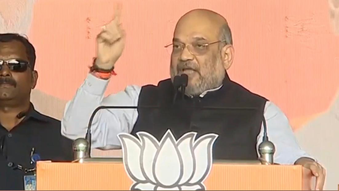 dasraghubar's tweet image. 2019 के लोकसभा चुनाव में झारखंड ने 14 में से 12 सीटें मोदी जी को दे दी और संसद के पहले ही सत्र के अंदर जम्मू कश्मीर से अनुच्छेद 370 और 35A को उखाड़ फेंकने का काम मोदी सरकार ने कर दिया: श्री @AmitShah
#HarVoteModiKo 
#AbkiBaar65Paar