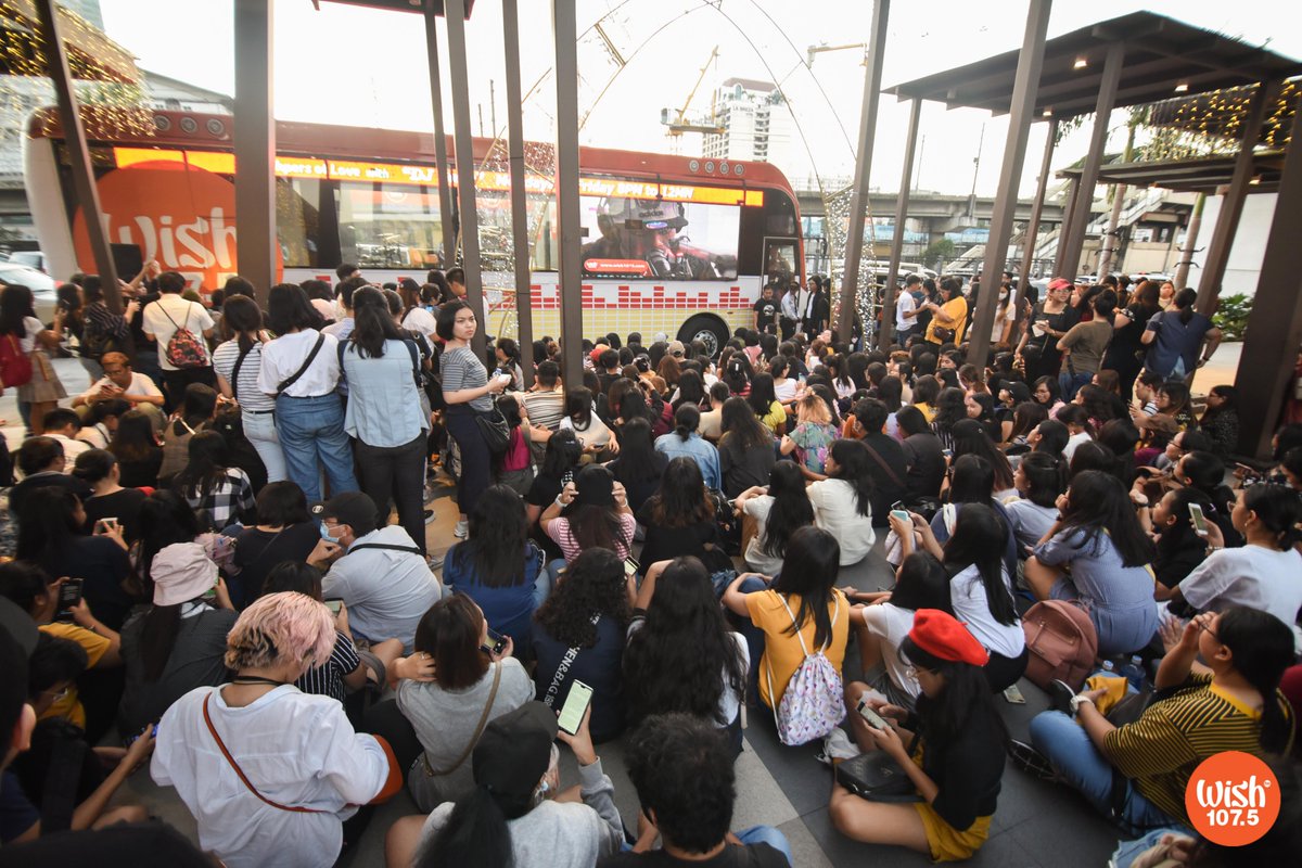 wish1075's tweet photo. Making their debut Wish Bus performance, South Korean indie band @TheRose_0803 conquered the Wish Bus with their signature tracks, "Sorry," "I.L.Y.," and "California"! https://t.co/olGLafT1pD