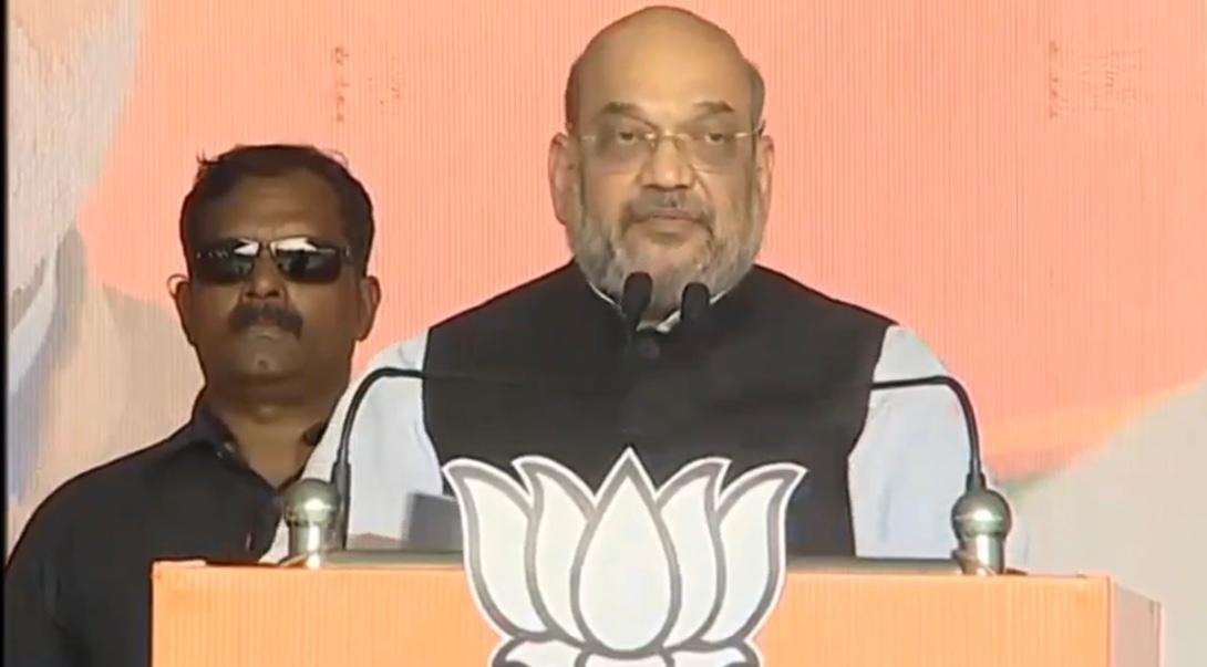 dasraghubar's tweet image. मैं झारखंड की जनता को कहने आया हूं कि जिस नरेन्द्र मोदी जी ने देश की सुरक्षा को मजबूत करने का काम किया, उनके हाथ मजबूत करने के लिए आप कमल के निशान का बटन दबाएं: श्री @AmitShah
#HarVoteModiKo 
#AbkiBaar65Paar