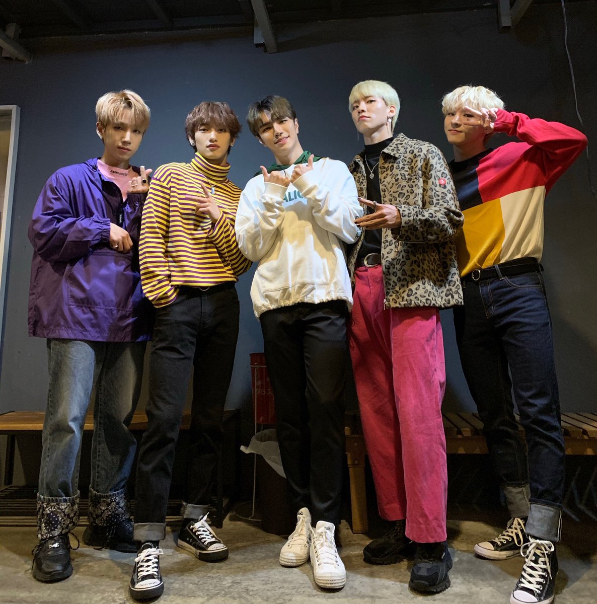 ベナー] 191216👍 ⠀⠀ 大きな声で応援してください