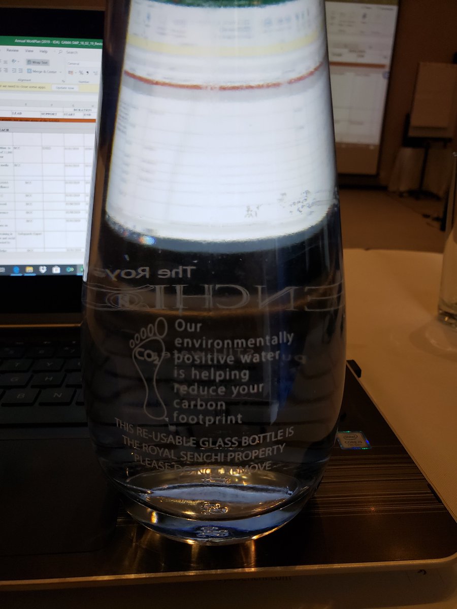 Way to go <a href="/TheRoyalSenchi/">The Royal Senchi</a>....Reusable glass water bottles....environmentally positive water to reduce #plasticwaste <a href="/SDGsGhana/">SDGs Ghana</a>