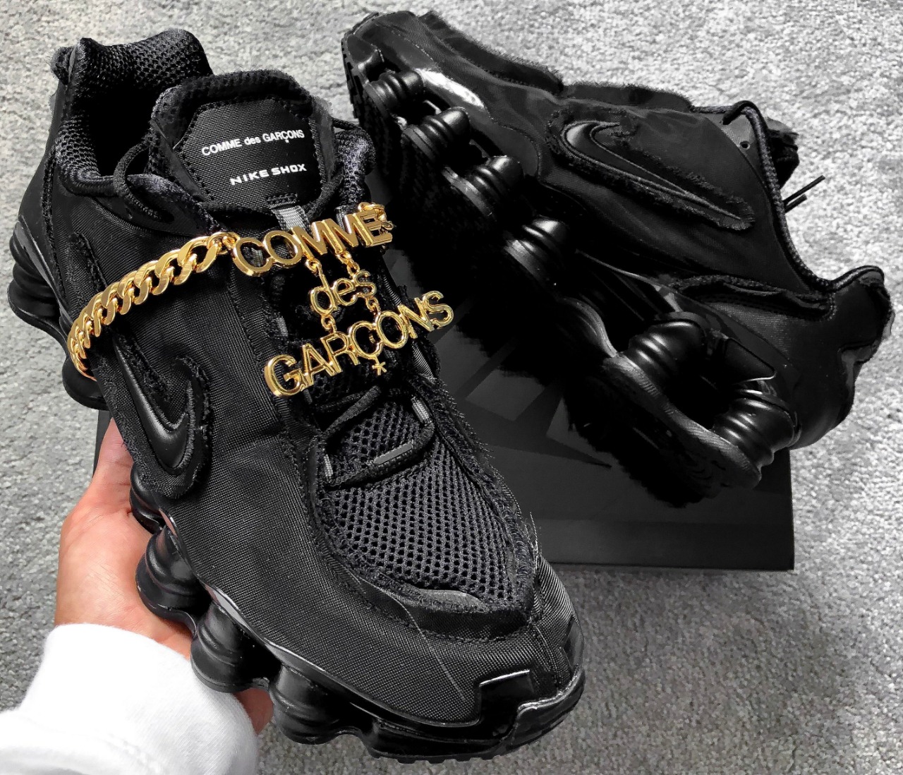 comme de garcon shocks