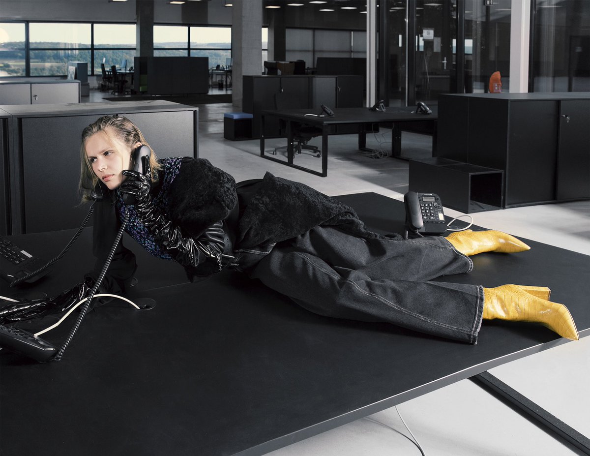 "It-Suse" shot by Max Egorov — SICKY
sickymag.com/it-suse

w/ @SandroParis <a href="/MajeParis/">maje Paris</a> <a href="/kenzo/">KENZO</a> <a href="/essentielantw/">ESSENTIEL ANTWERP</a> <a href="/isabelmarant/">Isabel Marant</a> <a href="/jimmychoo/">Jimmy Choo</a> and more...