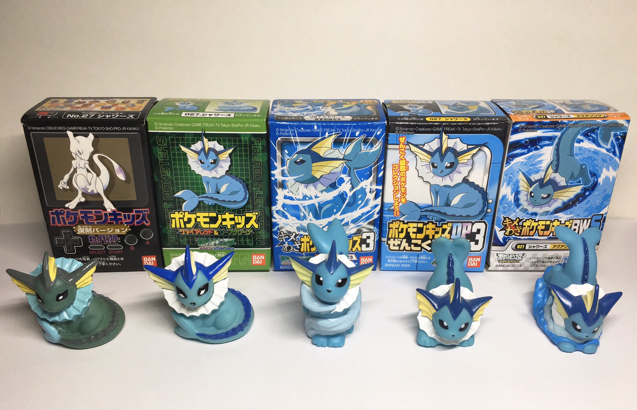 シャワーズだいすきクラブ 1998年から現在に至るまでバンダイから発売され続けている ポケモン キッズ シリーズには様々な種類のシャワーズのソフビ人形が存在します 最後にラインナップに登場したのは13年の キメわざポケモンキッズbw5 でした シャワーズだいすきクラブ 1998年から現在に至るまでバンダイから発売され続けている ポケモン キッズ シリーズには様々な種類のシャワーズのソフビ人形が存在します 最後にラインナップに登場したのは13年の キメわざポケモンキッズbw5 でした