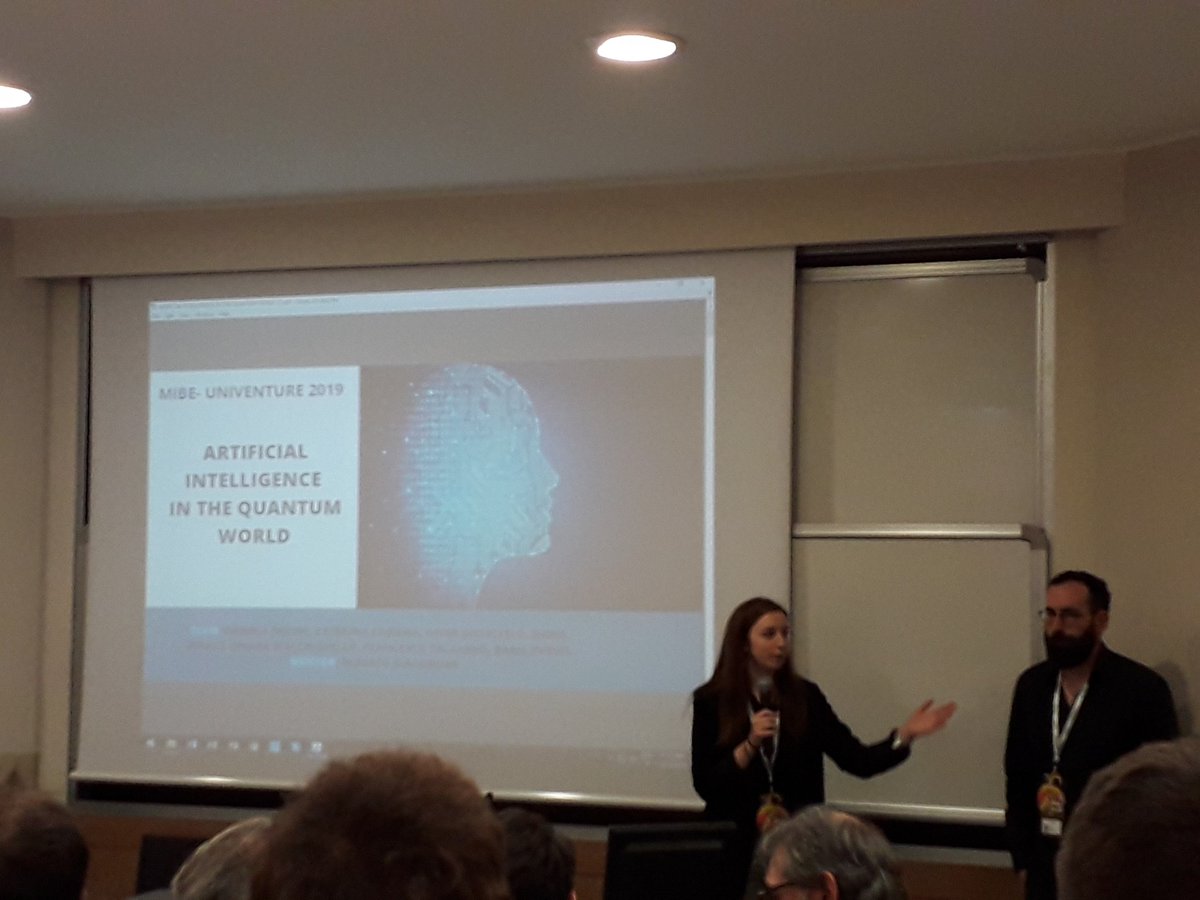 Con Quantum Computing si parla di #ArtificialInteligence per i computer quantici.