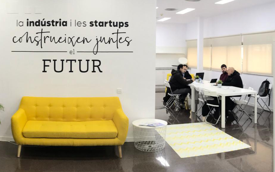 Al #NodusTechSpace treballant perquè empreses amb models clàssics de #fabricació identifiquin reptes #innovadors i es diferenciïn de la competència a través de la #Indústria40.
<a href="/AgenciaEconAMB/">AgenciaEconomicaAMB</a> <a href="/innoAMB/">Plataforma d'Innovació Metropolitana</a> <a href="/diba/">Diputació de Barcelona</a> <a href="/economieslocals/">Economies locals</a> <a href="/ajsantquirze/">Aj. Sant Quirze del Vallès</a> <a href="/Aj_Sabadell/">Ajuntament Sabadell</a> <a href="/ajuntamentbdv/">Ajuntament de Barberà del Vallès</a>