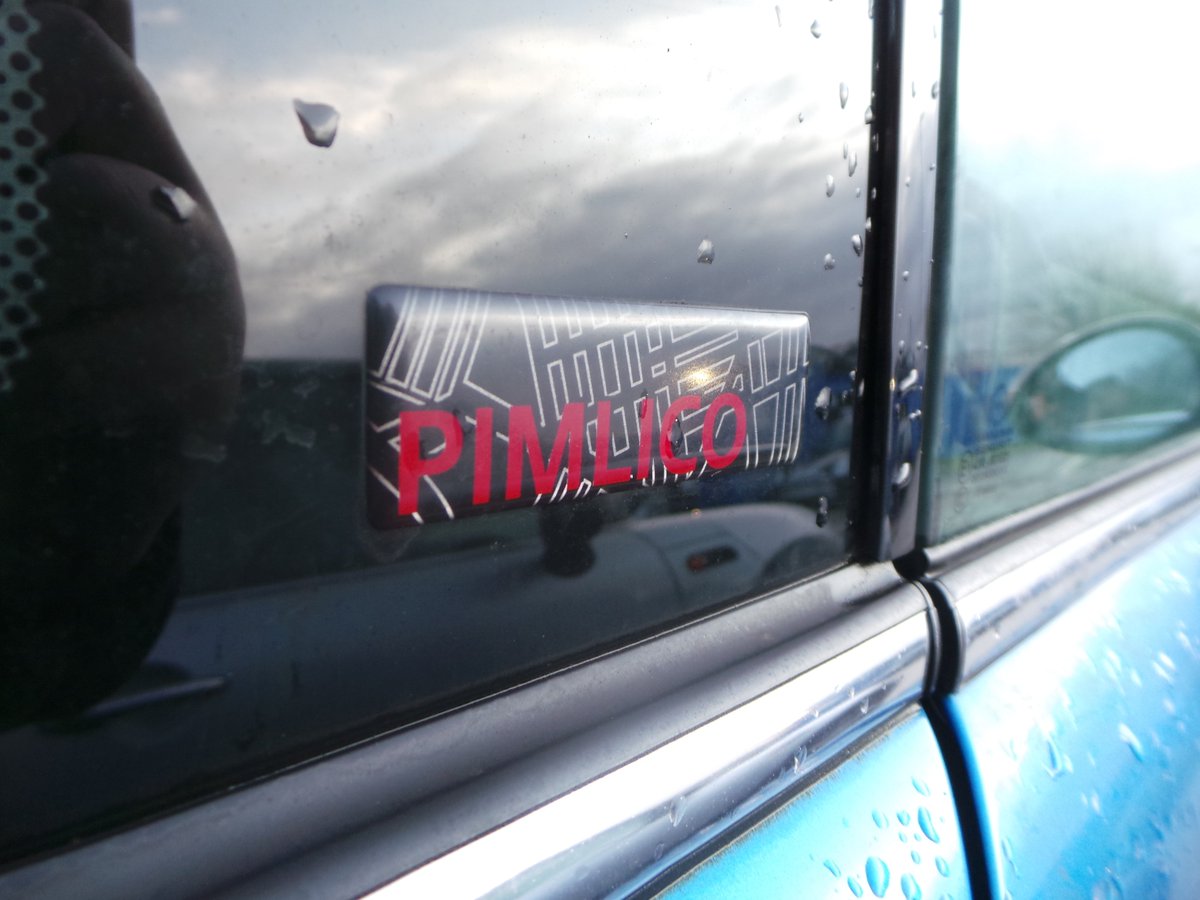 Check this out! 2011 MINI COOPER PIMLICO in for breaking. Call us on 0161 761 1615 if you need require any parts! #mini #pimlico #blue #breaking #miniparts #minibreakers #MSUK