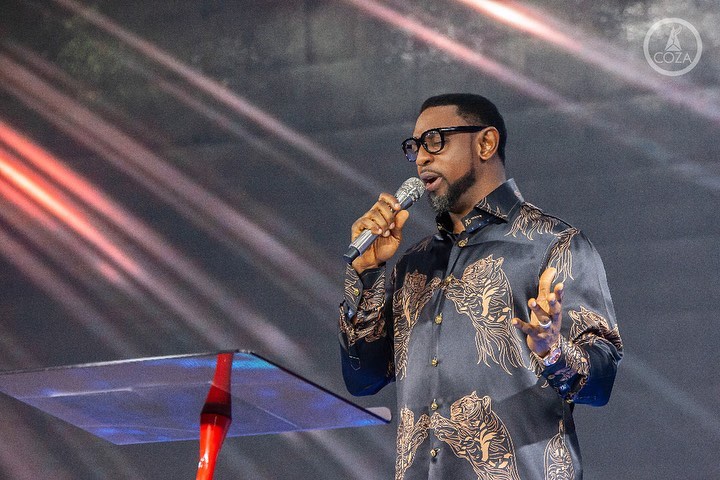 NotInMyChurch's tweet photo. Biodun Fatoyinbo of @cozaglobal, Elisha Abbo makes #YNaija2019Review of the 10 worst people of 2019.
Read more: https://t.co/1hs7tGa3Rj
#NotInMyChurch https://t.co/e51BSxS8YM