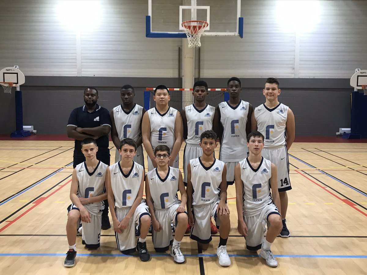 LMS_Basket77's tweet photo. Félicitations à nos équipes U17 ( 9v-1d ) et U15 (8v-2d) qui se qualifient pour l’élite région ( 2eme division régionale)
#LeMeeNation https://t.co/yIKF0JJObg