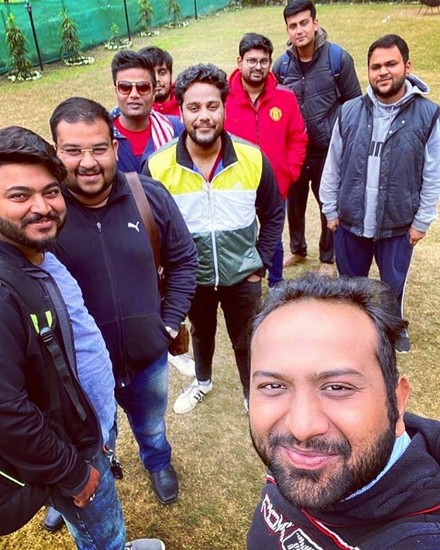 BonfireHostels's tweet photo. Birthday Memories down the line ❤️
.
Memories that last forever. Friends that last for life. Friends those who care for you. A brother who is like a mentor to you. .
Love you mates 🙌😎 #birthdaybash #birthdaygoals #birthday2k19 #bachelorslife #happyli… https://t.co/hWNjZnD5ir https://t.co/XPEqR23U06