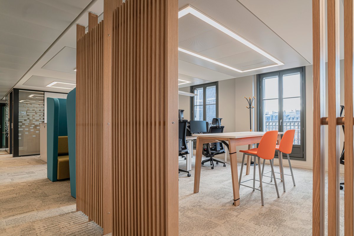 .<a href="/AG2RLAMONDIALE/">AG2R LA MONDIALE</a>  a emménagé ce jour dans son nouveau siège social situé au 14-16 Boulevard Malesherbes, Paris 8e. #Convivialité et #Coworking sont mis au service de la #performance. #AG2RLM #Protectionsociale #RH 
▶️ cutt.ly/FrqcKNq