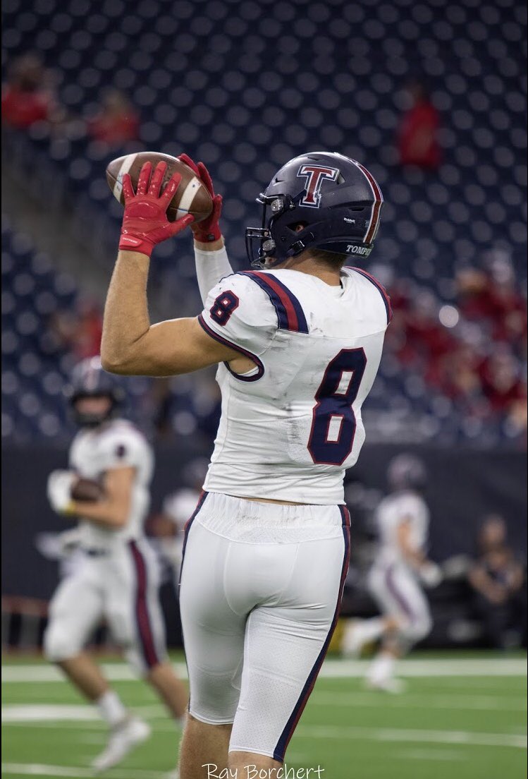 othsfalconfb's tweet photo. 1st Team Tight End Connor Kinslow @ConnerKinslow https://t.co/mDVuHwDjXD