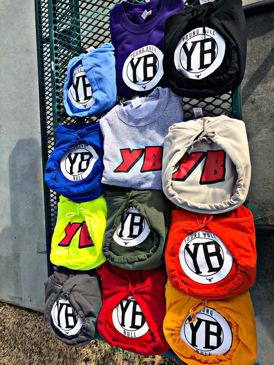 YoungbullLine's tweet photo. The YoungbullLine 🔥🔥🔥 new merch available NOW!!!! Sizes are LIMITED! NOTHING is held without payment first! Get yours Today! Swipe over to see sizes! 

I appreciate everybody who been rocking with me and believe in me🙏🏽💯 

HOODIES are preshrunk material! https://t.co/kdX9vvg6Bm