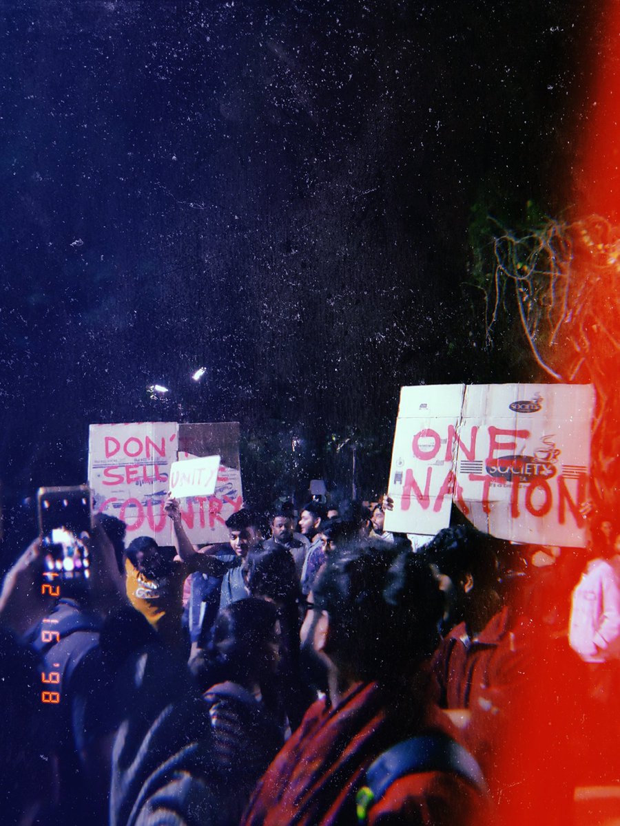 Sakshi_V98's tweet image. Savitribhai Phule Pune University, Pune
Monday, 16 December 
#CABProtests 
#JamiaProtest 
#AMUprotest