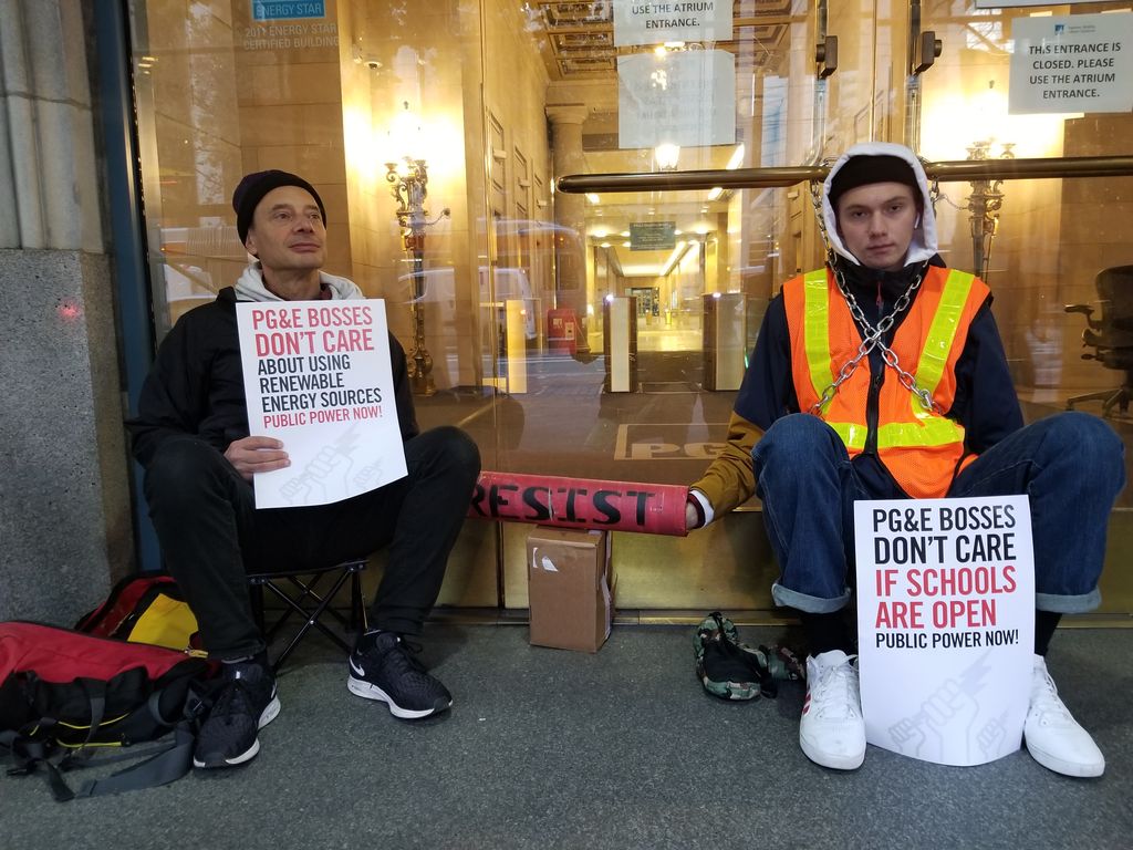 BREAKING: Activists have LOCKED DOWN all entrances to PG&amp;E headquarters in San Francisco to demand they give back their profits until safe, that <a href="/GavinNewsom/">Gavin Newsom</a> must hold killers accountable and protect vulnerable communities. #PGEisKillingUS #PowerToLive