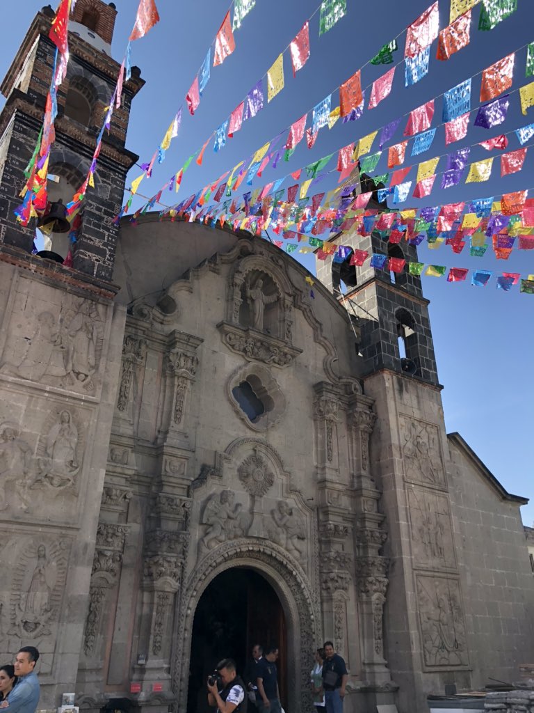 YuriyEdmundo's tweet photo. Misa homenaje del Cabo de Año Mundo Mundo Mundito en Chimalhuacán mil gracias Doña Elia Don Aceituno @Chirindangas @kikamedinac hermosa comunidad @esgamex Te amamos y con tu enseñanza #HagamosPaís https://t.co/zOemsbCXRV