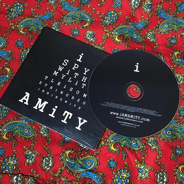 citizen_disc's tweet image. AMiTY - i SPY (2011): singing, percussion, acoustic drums, guitars, loops, bass, strings and kazoo. more from @amiamity online at soundcloud.com/iamamity . 
#songwriter #guitar #cdalbum #selfproduced #selfreleased #notonlabel #cd #cdr #archive #citizendi… ift.tt/38Jk6Y4