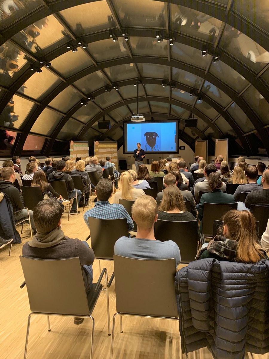 Patrick1Steiner's tweet photo. Jetzt geht es los mit den Startup-Pitches auf dem #gbc19 https://t.co/40fXr3R96d