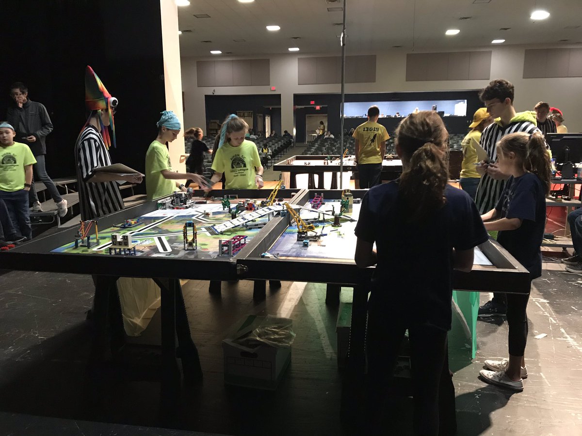 Flash 1319 tweet media