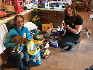 eyreelliston's tweet photo. THANK YOU for everyone who donated to Pet Samaritans this year instead of Christmas cards!
#petsamaritans #eegroup #christmas https://t.co/a0oinyerZR