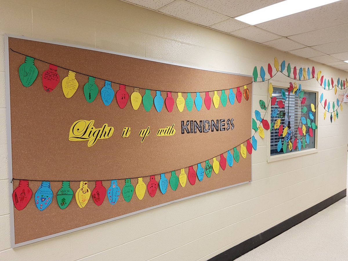 Has your school done a Light Up the World with Kindness display this year? Tag @MLSchoolHealth so we can see your awesome displays of kindness! This beautiful display is brought to you by <a href="/MmeVHarkins/">VHarkins</a> and the Kind Cubs <a href="/Wolves_927/">nicholaswilson@tvdsb</a> ^JC