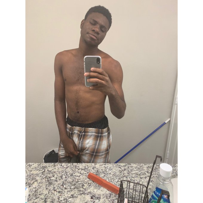 Watch BRIAN MICKEY's leaked NSFW photo on TwXstars