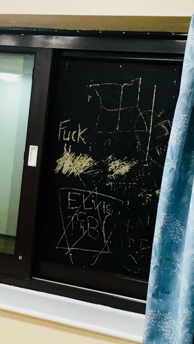 Claire Bigley tweet media