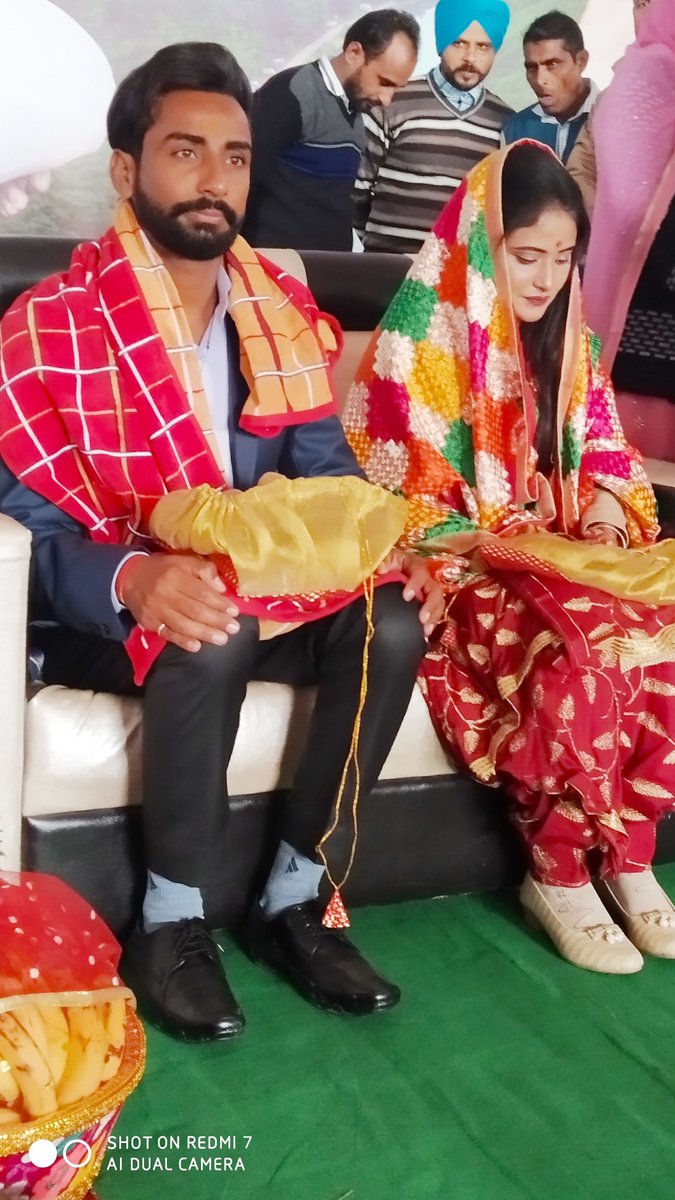 Meet_DaNonaBcha's tweet photo. Saint @Gurmeetramrahim ji 
आपजी की रहमत से पेड लगाकर  , परमार्थ करके नये रिश्ते में बंधे! 
 गुरु जी अपने बच्चों पर रहमत बनाए रखना जी🙏🙏🙏🙏
@Singh_G_777 ❤
#ringceremony https://t.co/GbQZlABMRk