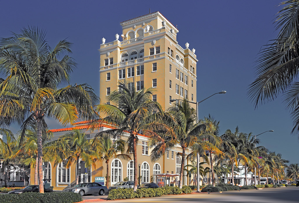 BEAarchitects's tweet photo. Erected in 1927, the historic Miami Beach City Hall was proudly renovated by BEA Architects and garnered us the Dade Heritage Trust Preservation Award.

#beaarchitects #architecture #MiamiBeachCityHall #MiamiBeach
#Florida #Miamiarchitecture https://t.co/mQ4EjZDNWB