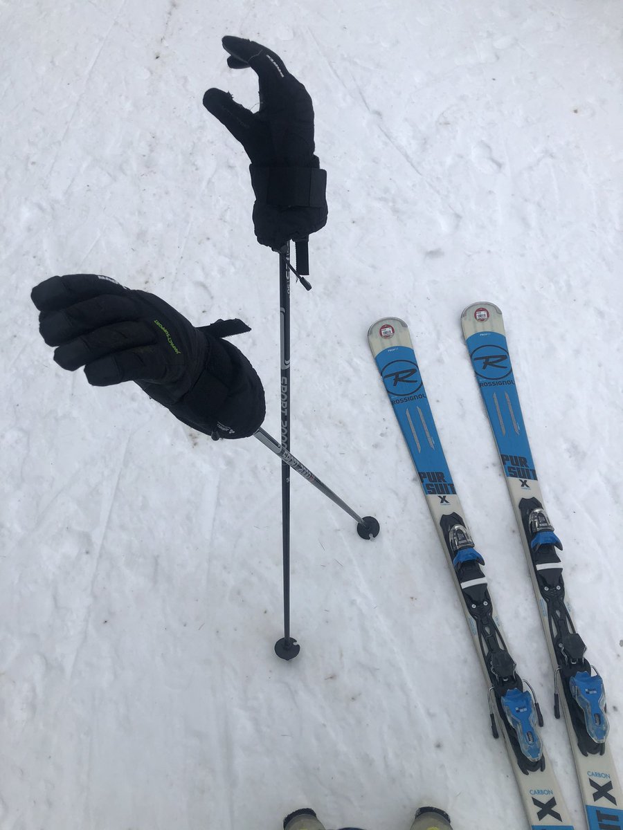 Afternoon of skiing day2, good to go <a href="/SportAshville/">Ashville Sport</a> <a href="/AshvilleCollege/">Ashville, Harrogate</a> #SkiAshville ⛷