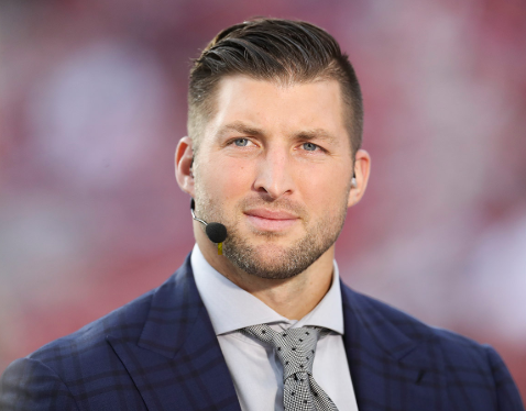 "Following the crowd is not a winning approach to life. In the end it’s a loser’s game, because we never become who God created us to be trying to be like everybody else.” - Tim Tebow #youareunique #motivationmonday