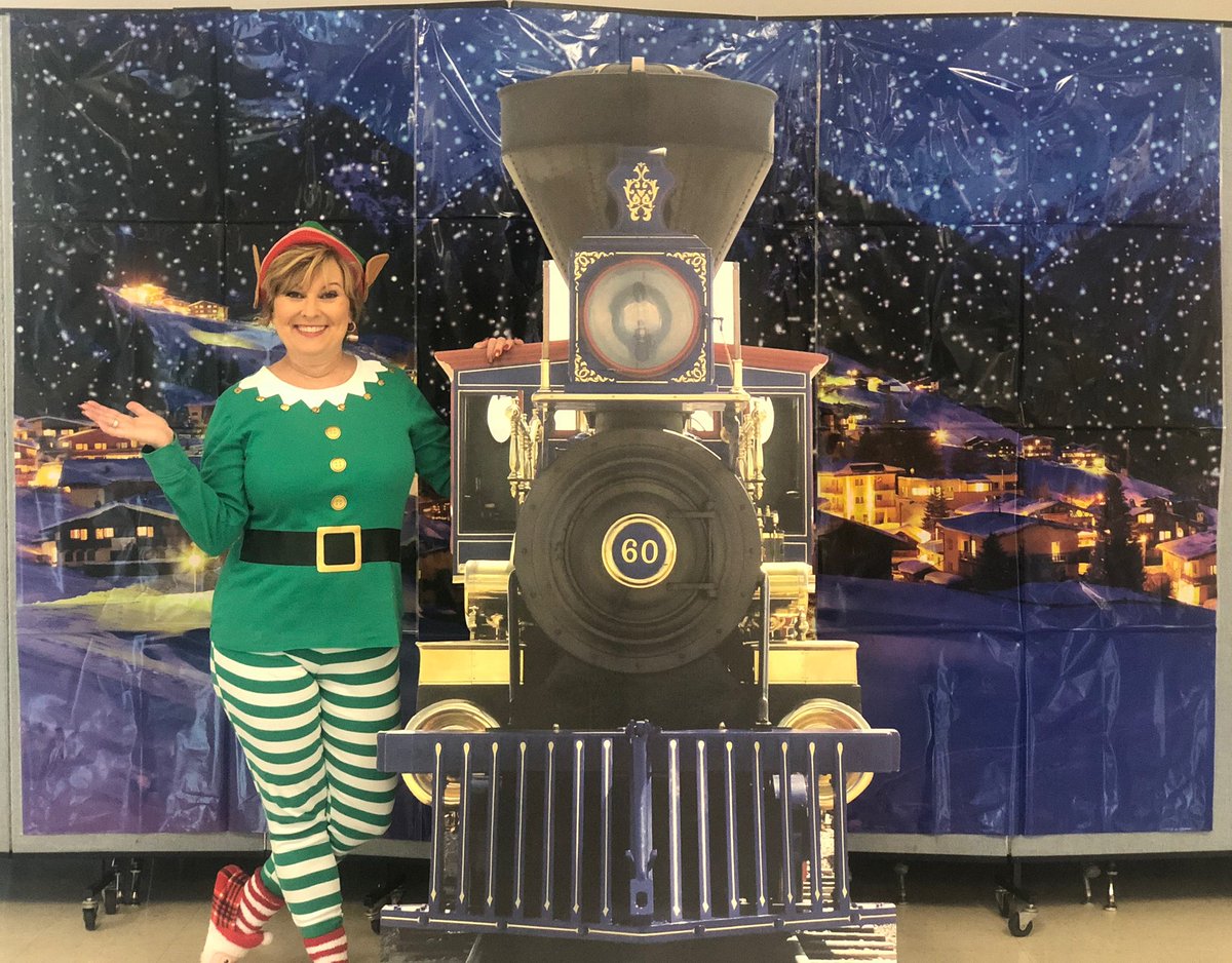 Guess what day it is!  All Aboard!! <a href="/hubofschool/">HCPS Library Media</a> <a href="/ClarkElemTampa/">H. Clark Elementary</a> <a href="/HcpsTeach/">HCPSTeach</a>