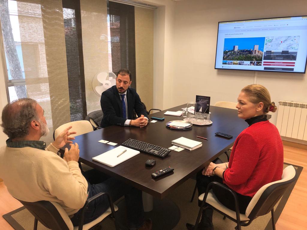 🏰El concejal de Turismo, Francisco Morales, mantiene una reunión de trabajo en Madrid con la Asociación de Castillos y Palacios Turísticos de España. #Lorca 

lorca.es/lorcainforma/n…