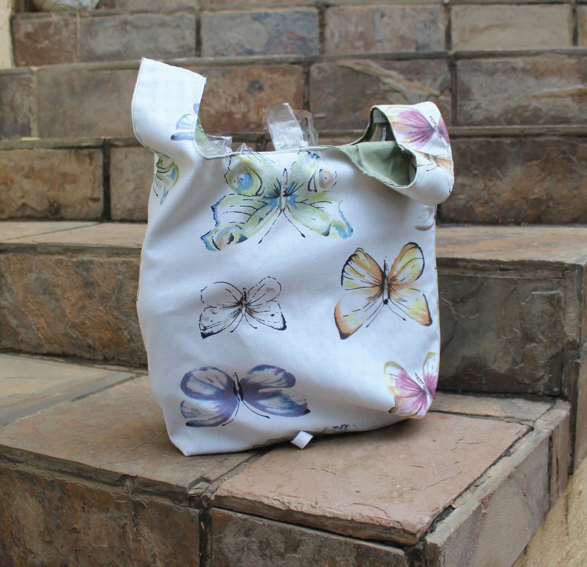 kennainafrica's tweet photo. Market bag, Eco friendly bag, Reusable bag, Shopping bag, Reusable grocery bag, Trendy bag, Fabric bag, Fabric grocery bag, Non plastic bag https://t.co/PYN8tcWw6b #Handmade #Etsy #KennaInAfrica #FabricTote https://t.co/tGKgLbz9dJ